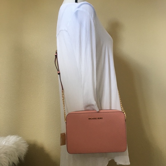 Michael Kors jet set crossbody & wallet bundle - Picture 4 of 8